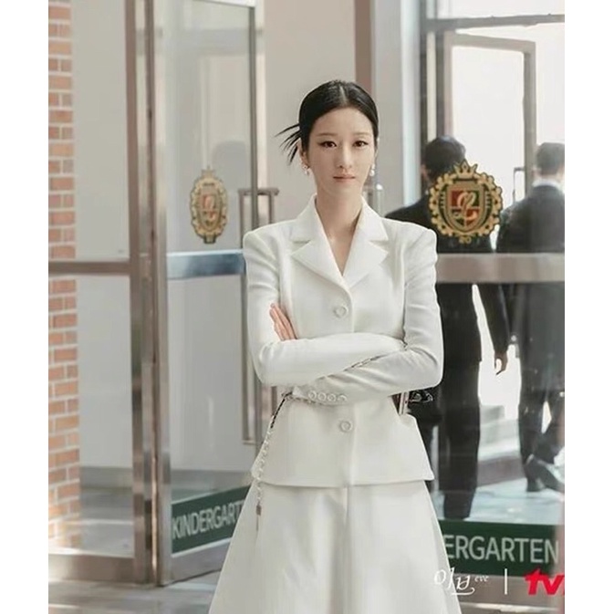 Set đầm phim Eve áo vest trắng + chân váy xoè giành cho nữ