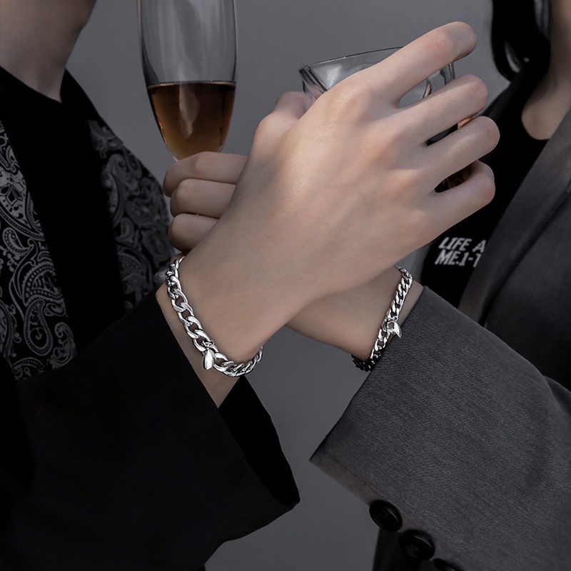 Vòng tay MAYEBE LAVEND màu bạc có nam châm hình trái tim phong cách Hàn Quốc dành cho cặp đôi