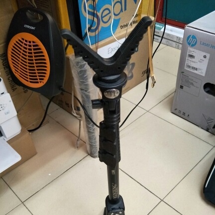 Giá Đỡ Ba Chân Chiến Thuật Chữ V Màu Đen 3.54 "* 2.36" Cho Máy Ảnh Chiến Thuật