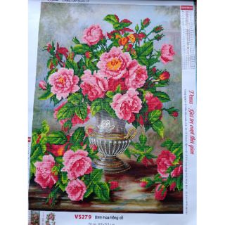 Tranh đính đá thành phẩm bình hoa hồng cổ