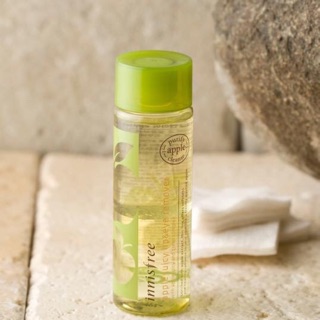 Nước tẩy trang Innisfree Apple Juice