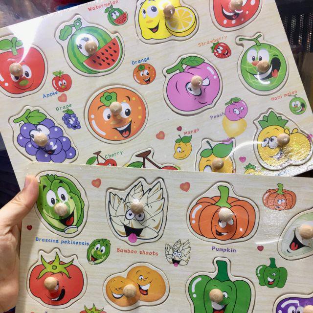 Bảng Học Chữ Cái Có Núm Cầm Kèm Tiếng Anh Bằng Gỗ Cho Bé Học Tập