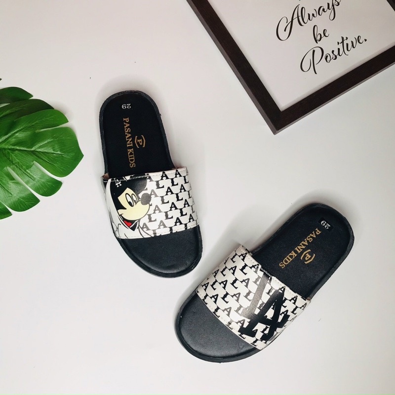 [xả] dép lê trẻ em mkeey