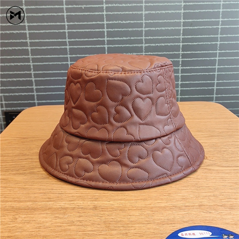 Mũ Bucket Chất Liệu Da PU Cao Cấp Họa Tiết Dập Nổi Hình Trái Tim Phong Cách Hàn Quốc Cho Nữ