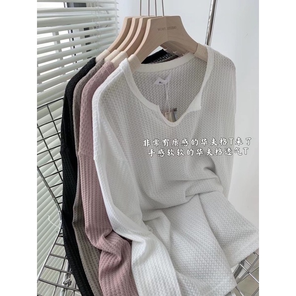 Áo thun len xẻ cổ oversize