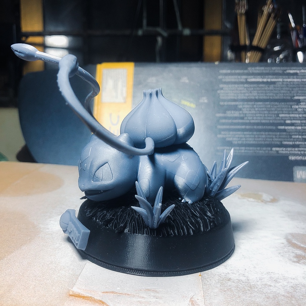 Mô Hình Bulbasaur Pokemon  Bằng Chất Liệu Nhựa Resin - Cao 9 cm