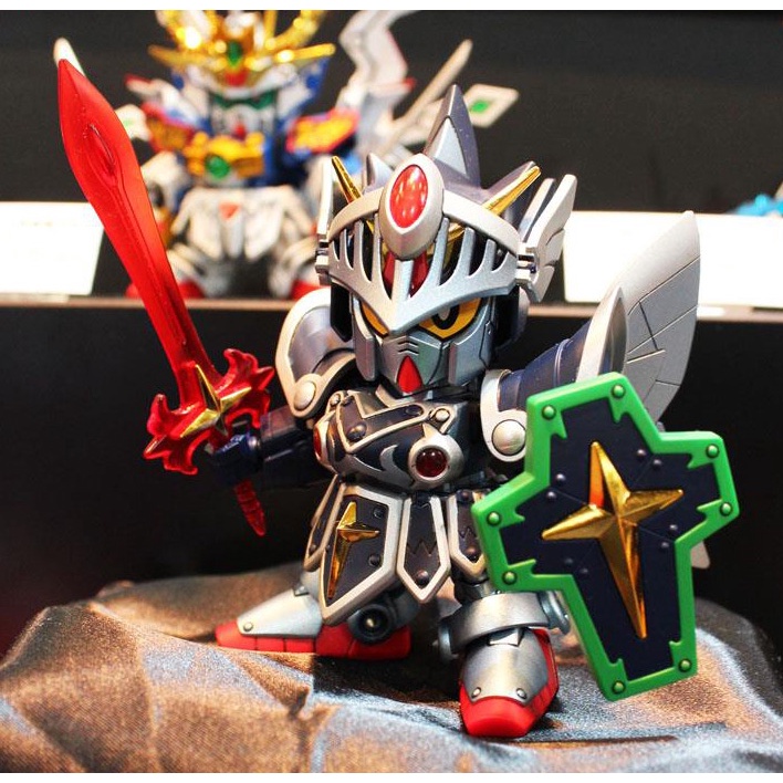 Bộ lắp ráp gundam SD Legend BB Full Armor Knight Gundam