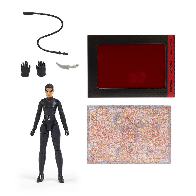 Bộ 3 mô hình Batman gồm 3 nhân vật: Batman, Selina Kyle và The Penguin cao 10cm cùng 3 phụ kiện đi kèm mỗi nhân vật
