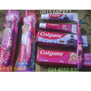 Kem đánh răng Colgate cho trẻ em vị trái cây và Bàn chải hình Búp bê