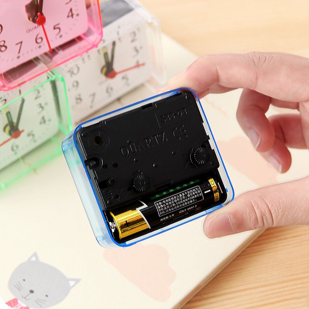 Đồng hồ báo thức MUVAKO thiết kế nhỏ gọn tiện dụng chất lượng cao