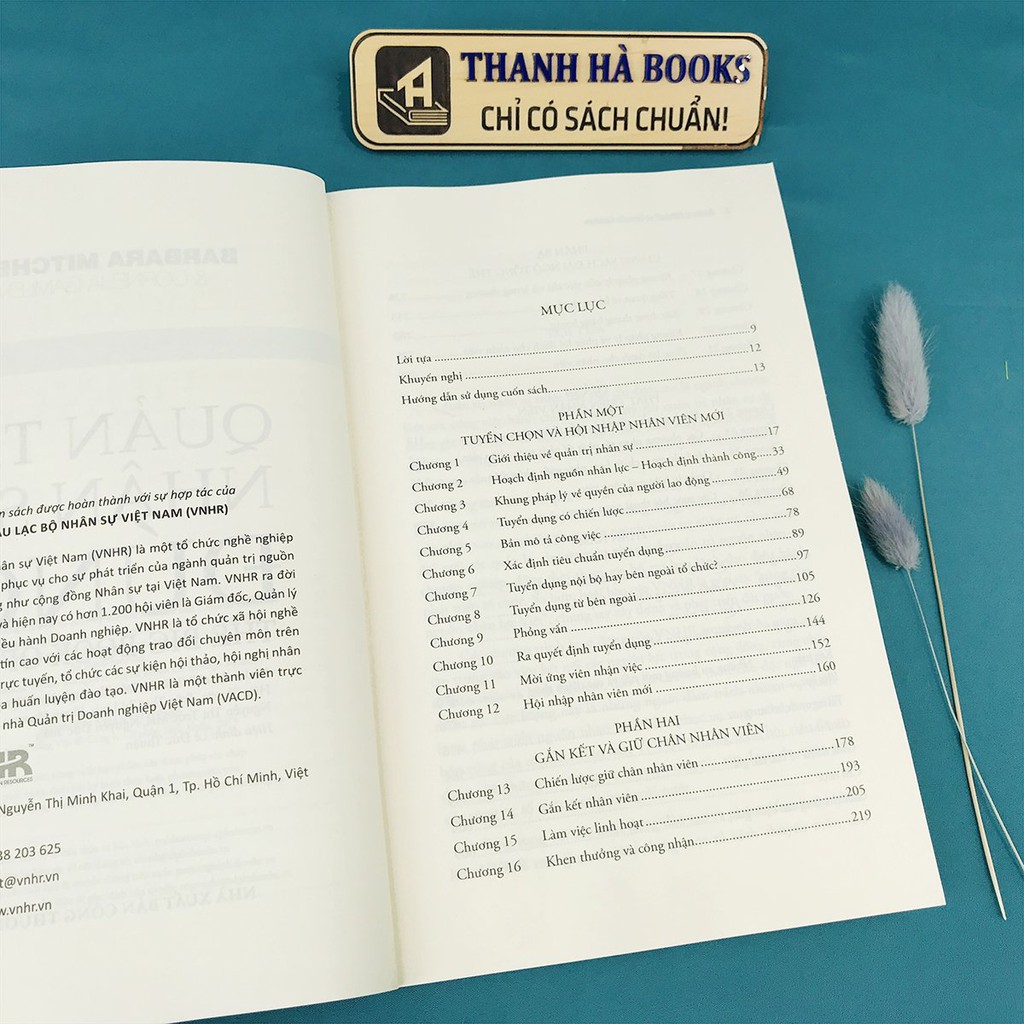 Sách - Quản Trị Nhân Sự Đúng - The Big Book Of HR - Thanh Hà Books