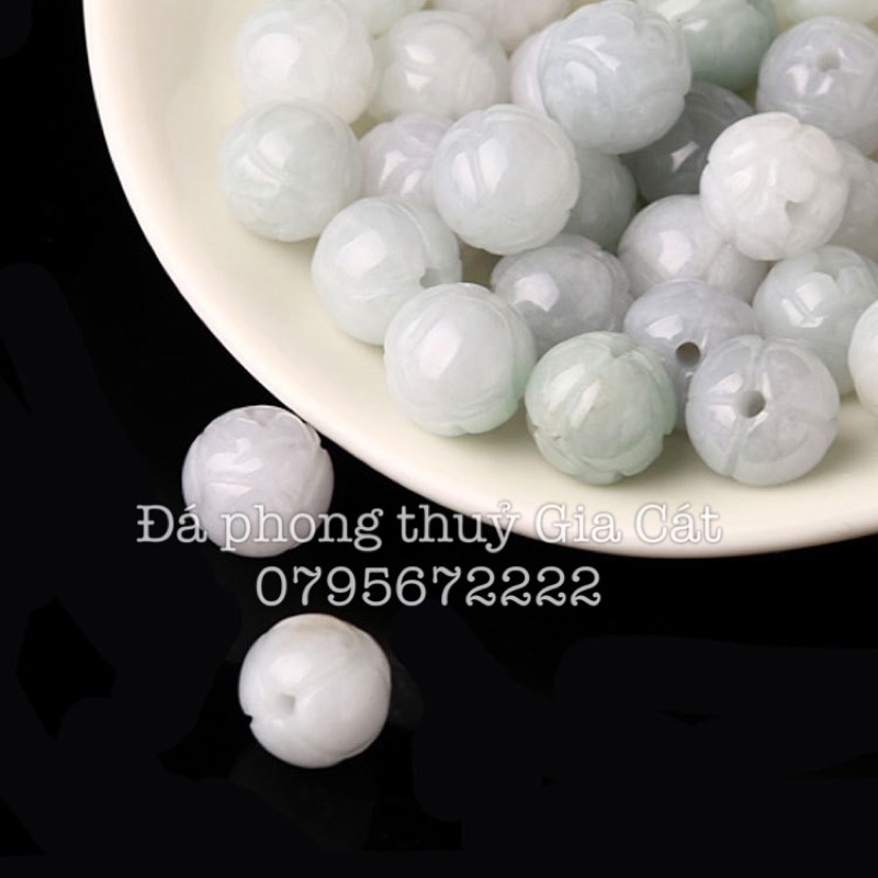 Vòng tay hoa sen ngoc câm thạch  k xử lý kiểm định