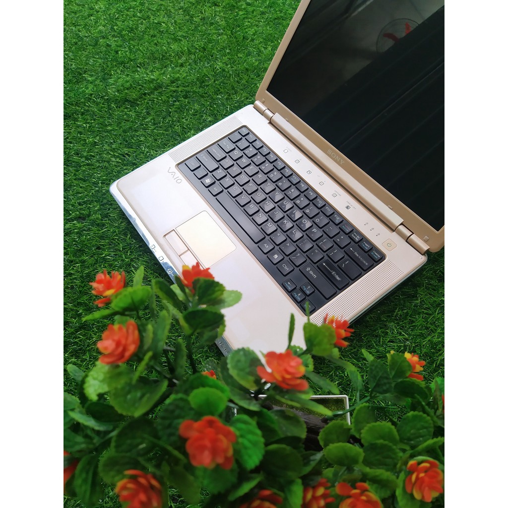 [FreeShip] Laptop Core i3 i5 Giá Rẻ Các Hãng / Ram 4gb / HDD 320gb / Pin ~2h / Máy Zin, Đẹp. | BigBuy360 - bigbuy360.vn