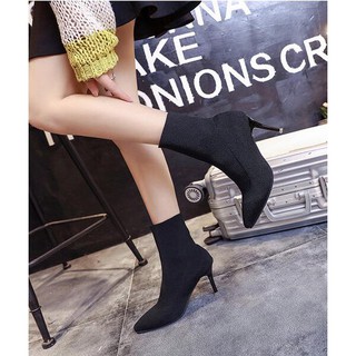 Boot len cao gót trơn màu cổ cao mũi nhọn