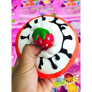 ĐỒ CHƠI SQUISHY BÁNH KEM DÂU ĐẸP