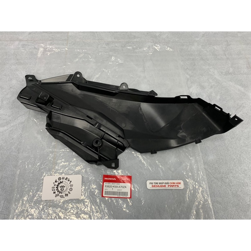 Nhựa nhám PGM-FI VARIO, CLICK 2018 2021 chính hãng Honda, Ốp cốp yên 83520K59A70ZB / 83620K59A70ZB