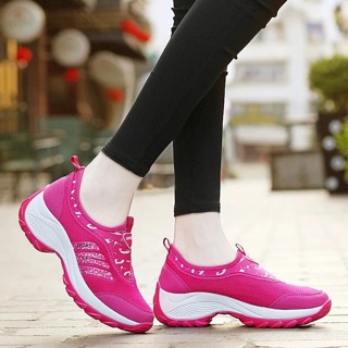 Giày thể thao màu hồng size 34-35,36,37,38