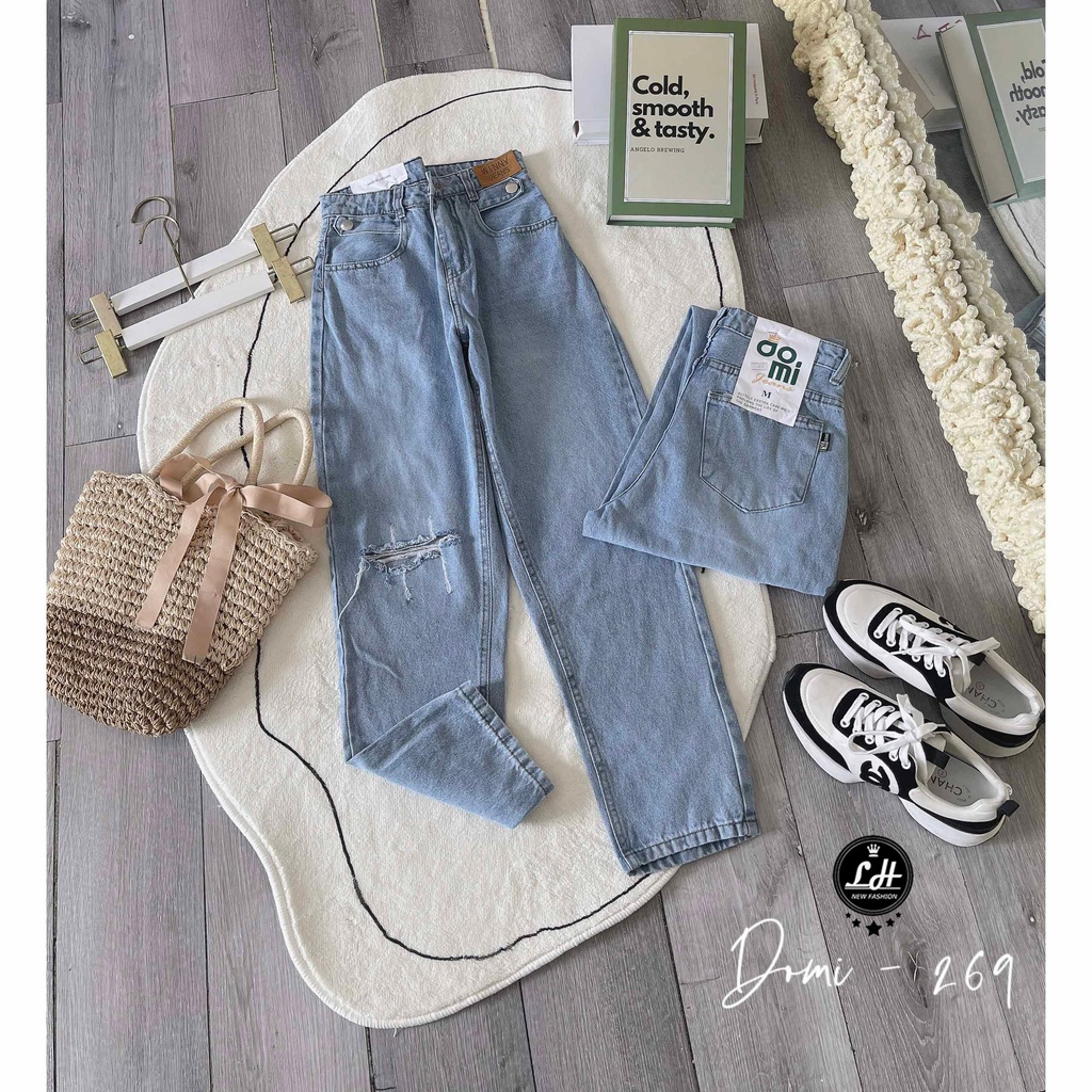 Quần bò baggy màu xanh rách gối có bass lưng có tag siêu đọc lạ cho nàng Lê Huy fashion Ms 269