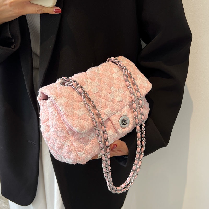 Túi Xách Đeo Vai Hình Vuông Cỡ Nhỏ Phối Dây Đeo Sợi Xích Thời Trang Năm Mới 2022 Cho Nữ