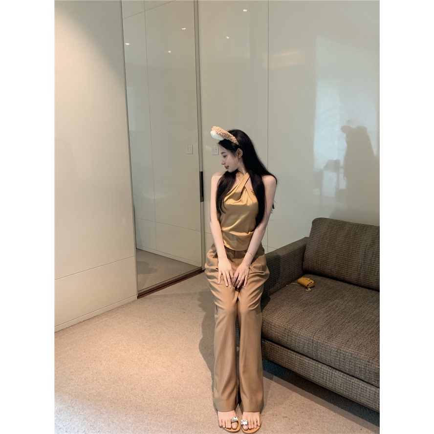 Set đồ nữ phong cách tiểu thư sang trọng khí chất đầu xu hướng mùa thu ngọt ngào áo hở lưng phối quần ống rộng