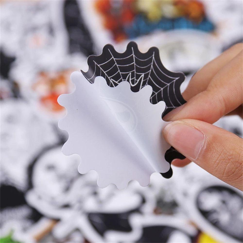 Bộ 50 Sticker Họa Tiết Hoạt Hình The Nightmare Before Christmas Để Trang Trí Cho Laptop Ván Trượt Tiện Dụng