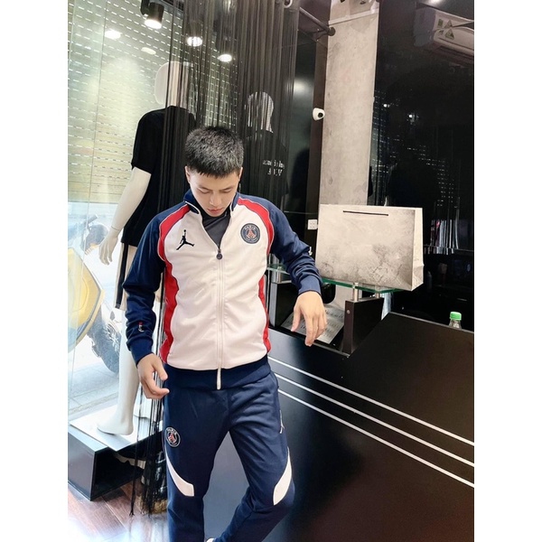 Bộ thể thao nam nữ mới nhất 2021