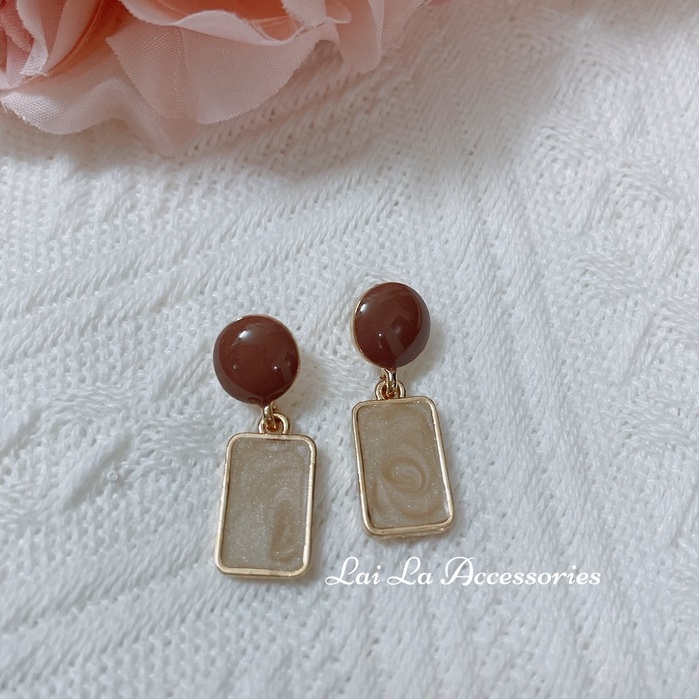 Bông tai vân đá tông màu nude cổ điển, Khuyên tai nữ thời trang phá cách Lại La