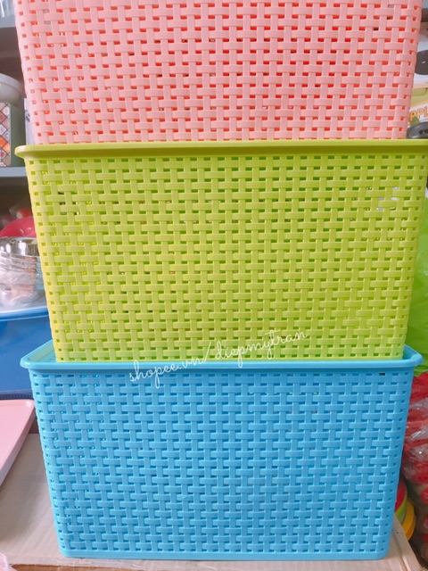 Combo 5-6 thùng nhựa đan size lớn-trung