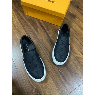 Giày slipon nam lv da lộn thêu chữ đế đúc cao su tăng chiều cao hàng Fullbox.