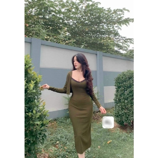 Đầm  2 dây kém áo khoác  chất vải thun gân