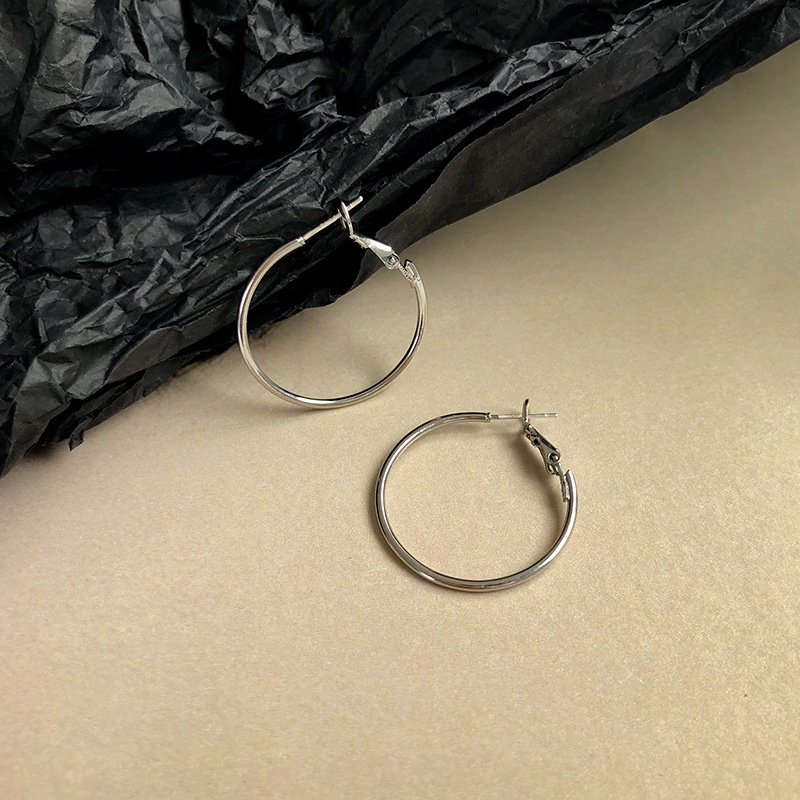 Khuyên tai tròn lớn 3cm/4cm/5cm bằng kim loại màu vàng bạc phong cách Punk thời trang cho nữ