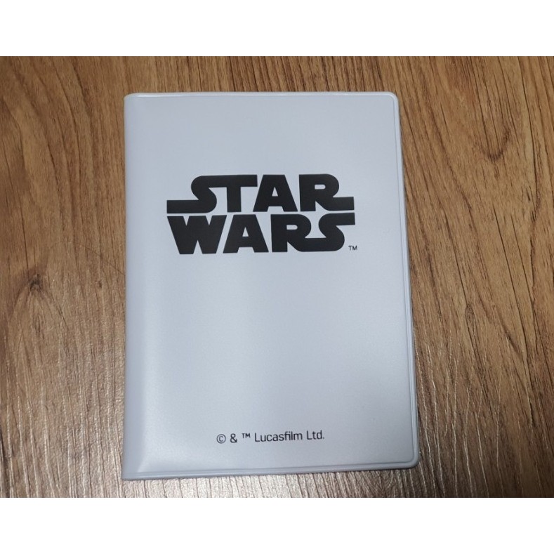 ✈️Korea✈️ DAISO Star Wars Passport Case Vỏ hộ chiếu