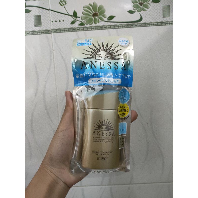 Sữa chống nắng Anessa 60ml ( mẫu mới 2020)