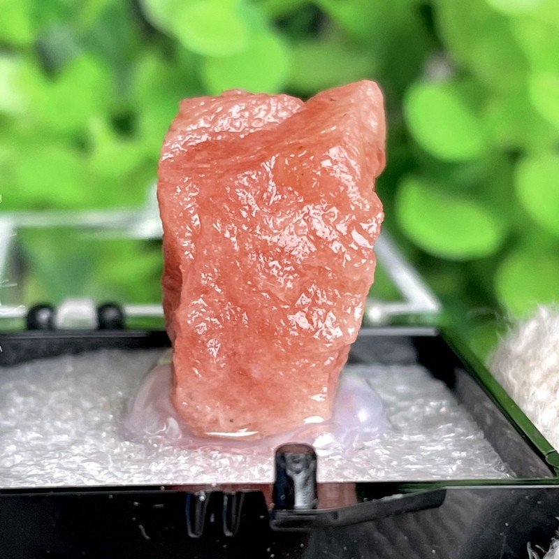 Đá Rhodochrosite Tự Nhiên Màu Vàng Dùng Trang Trí