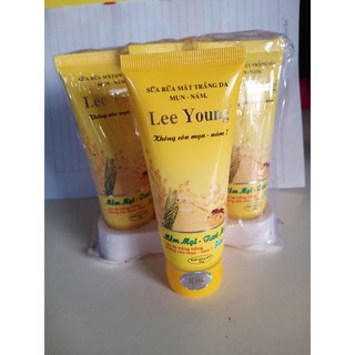 Sữa Rửa Mặt Lee Young Mụn- Thâm - Trắng Da