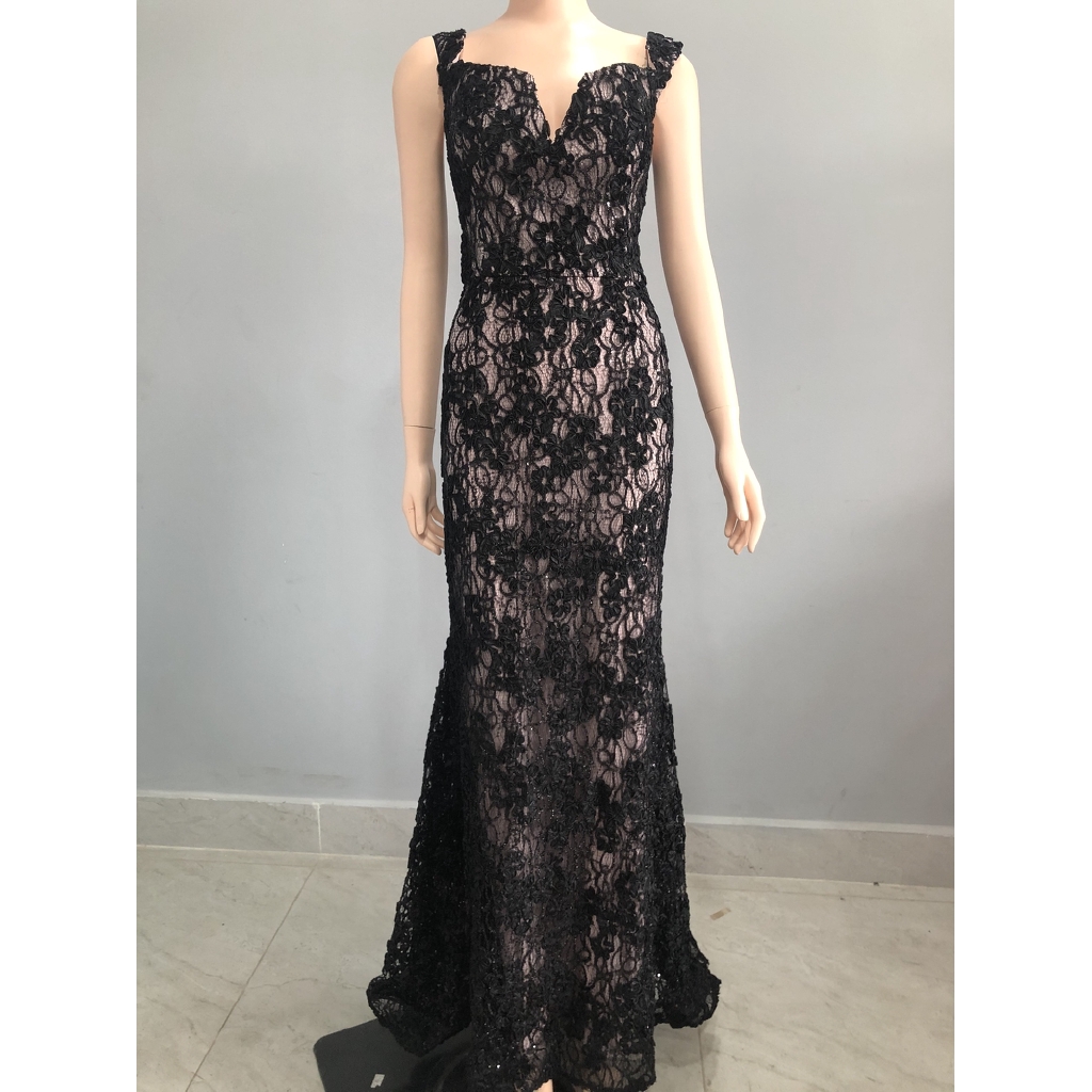 ĐẦM SUÔNG DÀI PHỐI REN TRỄ VAI