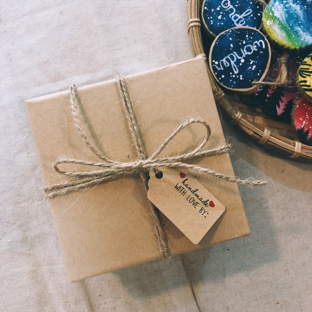 Hộp giấy Kraft gói quà [GIÁ TỐT - CHẤT LƯỢNG] kèm dây thừng và giấy sợi lót quà | BigBuy360 - bigbuy360.vn