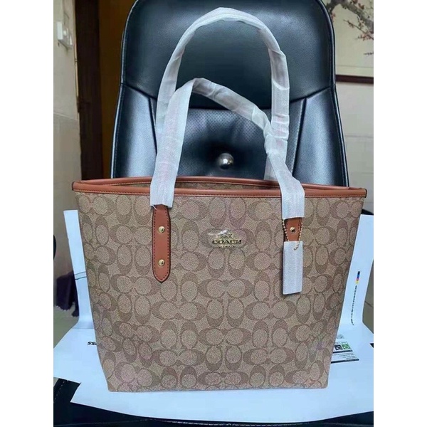 Túi Coach tote xịn xò size to vừa A4