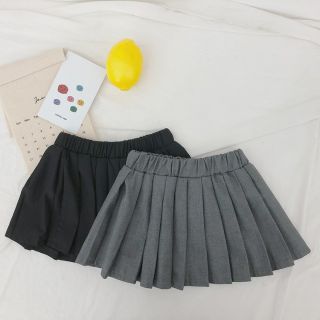 Chân váy xếp ly basic