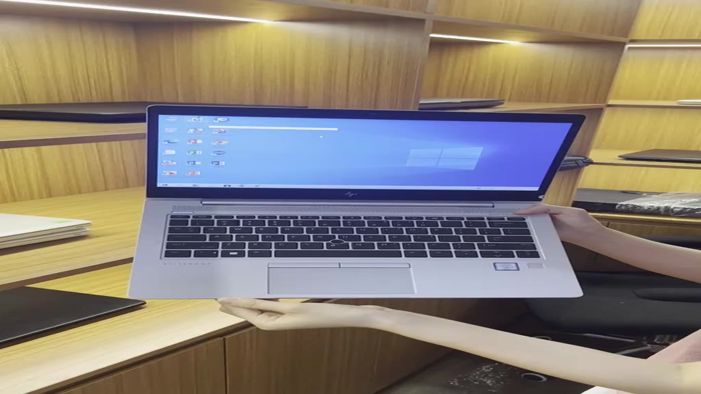 Laptop HP  830 G5 Core i7 8650U/ Ram 16Gb/ SSD 256Gb/ Màn 13,3 FHD Vỏ Nhôm Đẹp Keeng 99% | BigBuy360 - bigbuy360.vn