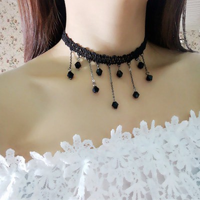 Vòng cổ choker ren phối dây đính hạt
