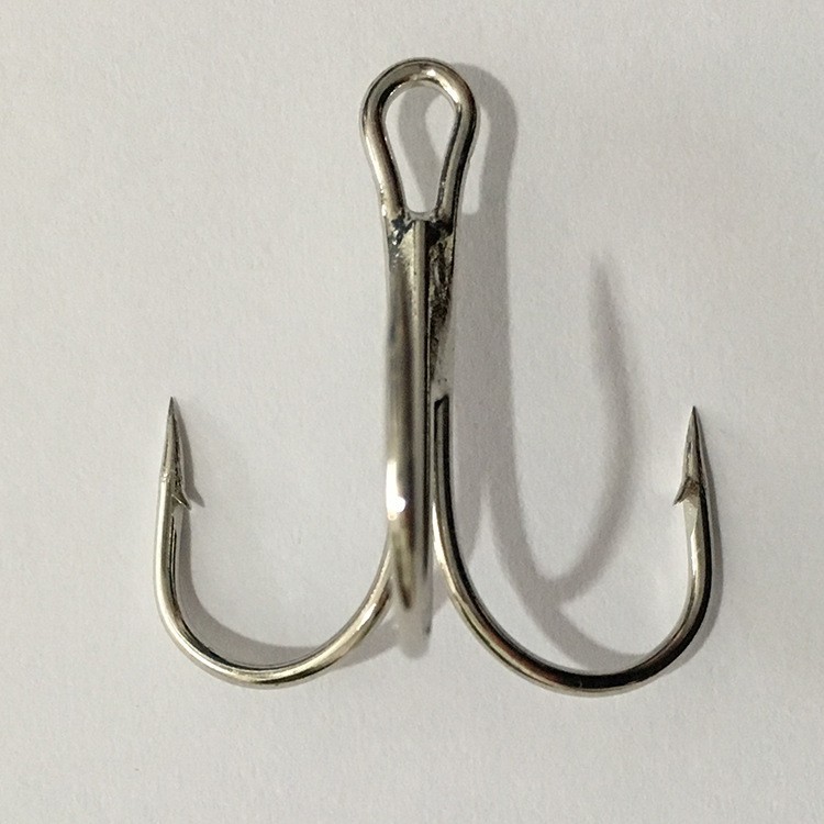 hộp 50 lưỡi ba tiêu câu cá đủ kích thước