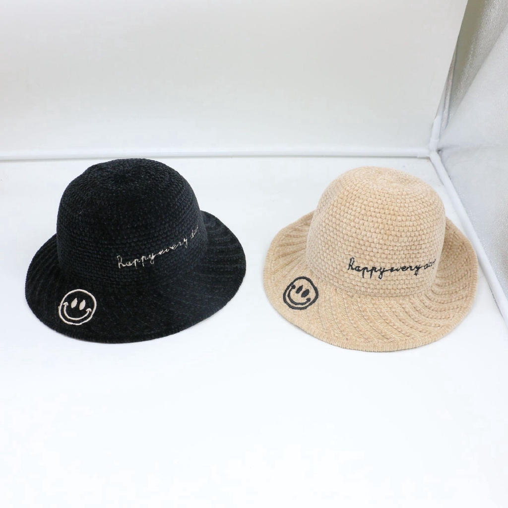 Elegant Fashion Wide Brim Hat