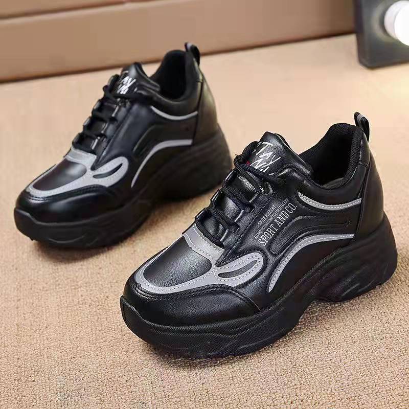 GIÀY THỂ THAO NỮ MÀU ĐEN ĐỘN ĐẾ 7CM (N16)