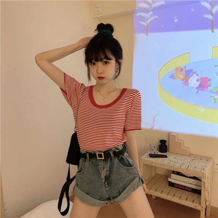 Áo thun nữ tay ngắn cổ chữ U kẻ sọc ngang thời trang