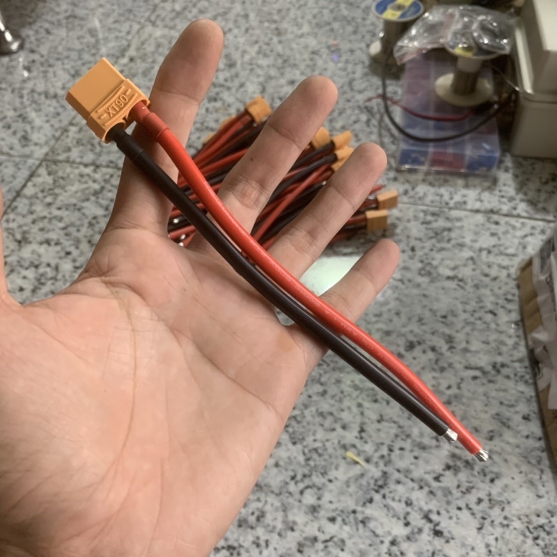 Giắc nối XT90 kèm dây 10AWG chế pin lithium RC