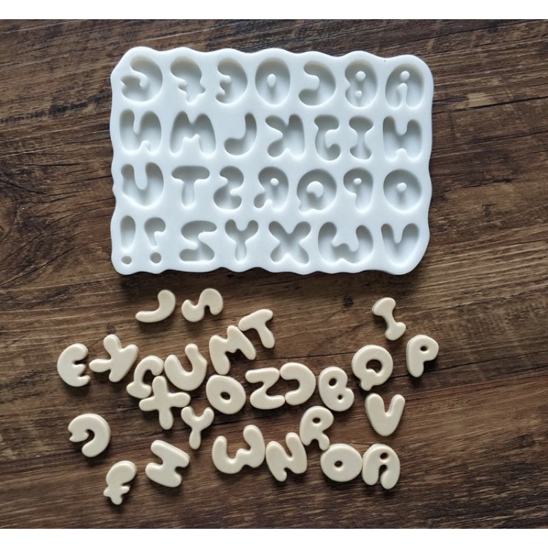 Vỉ chữ hoa nghệ thuật silicon