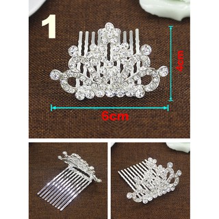 Vương miện công chúa có gắn đá lấp lánh