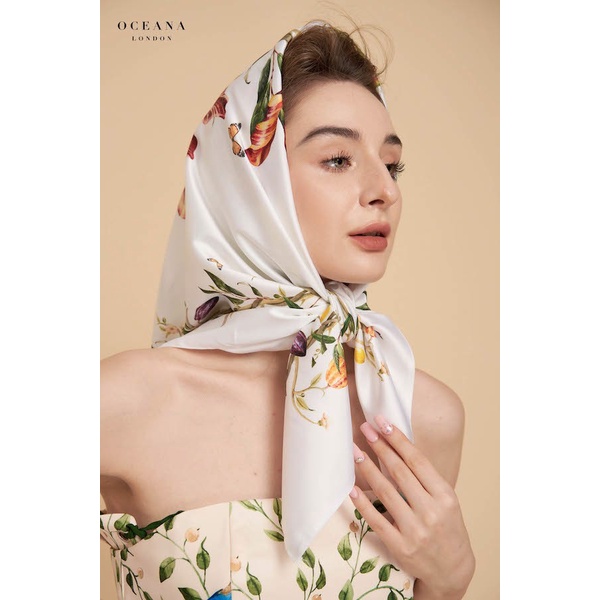 Oceana London - Khăn lụa vuông Ari Scarf