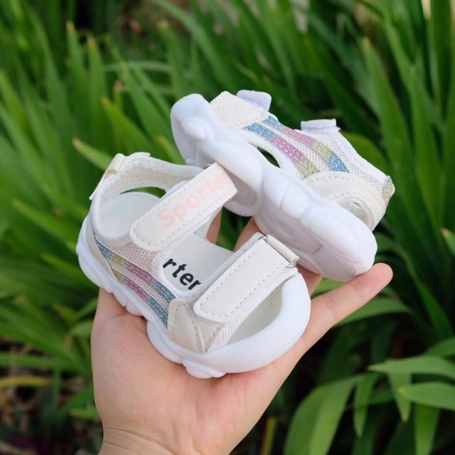 Sandal tập đi cho bé - Dép sandal quai ngang phối nhũ xinh xắn đế gấu chống trơn trượt cho bé trai bé gái mới nhất M6606